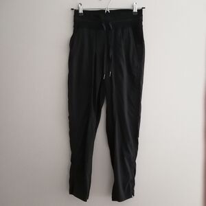 Lululemon Dance Studio Crop 25" Pants Black with Cinchable Hems Size 2
